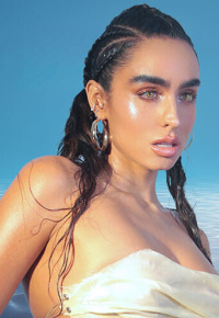 Sommer Ray