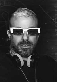 L'CORE - Lowkey in the Library